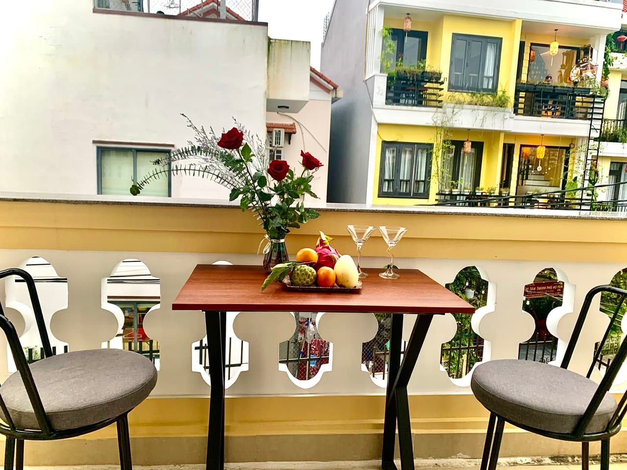 Phòng Giường Đôi Có Ban Công image 3