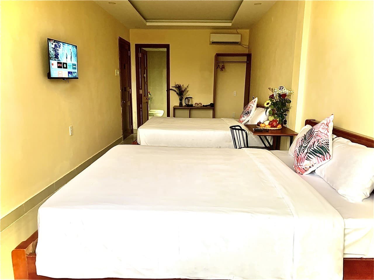 Phòng 3 Người Nhìn Ra Hồ Nước image 5